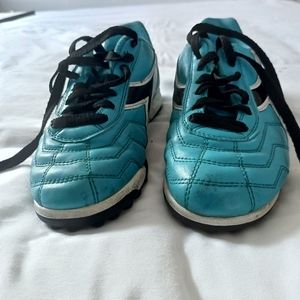 Diadora Capitano women's turf soccer cleats